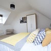 Spacious Communal Areas, Parking, Friendly Sharers Main Photo
