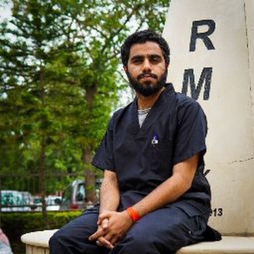 Photo 1: I am a doctor 