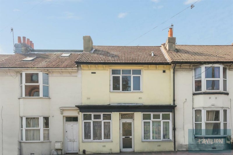 Photo 1: Housefront