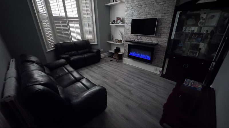 Photo 1: Living room