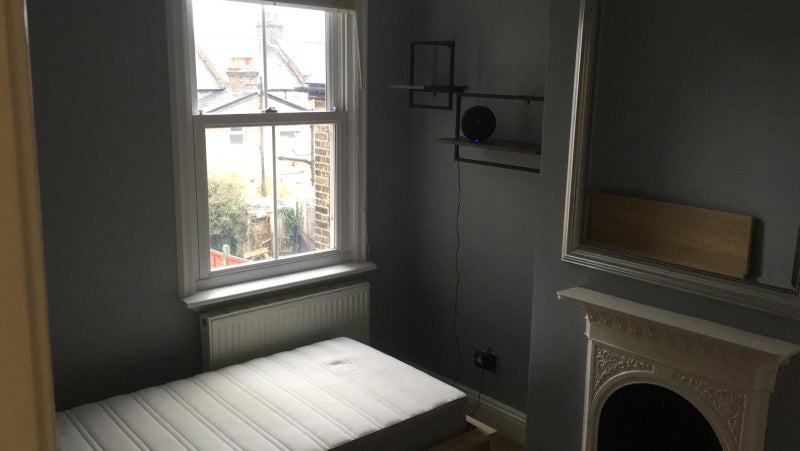Photo 1: SINGLE BEDROOM - PIC 1