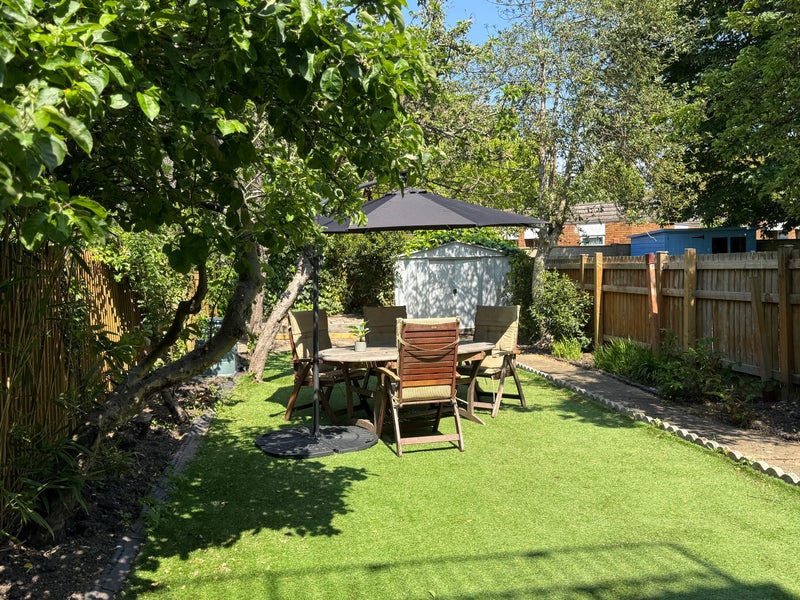 Photo 1: Garden with friut trees