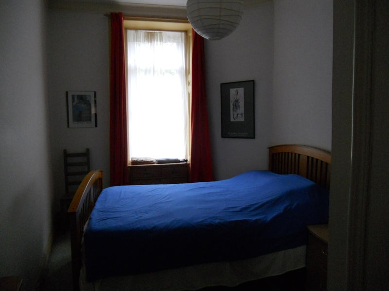 Photo 1: Bedroom