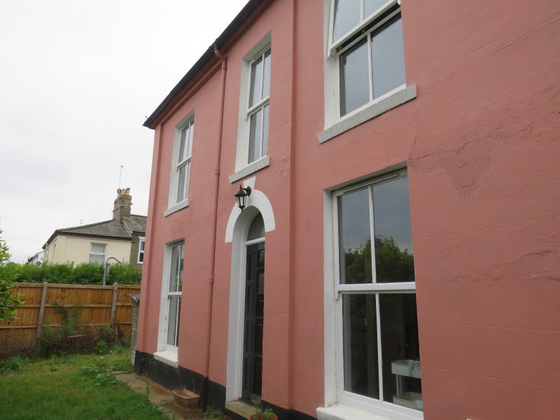 Photo 1: Front of house