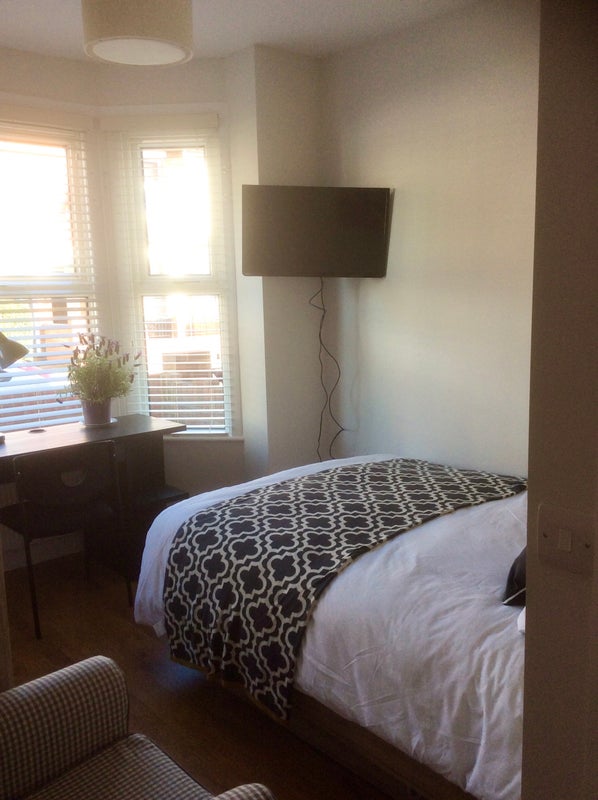 Photo 1: Room 2