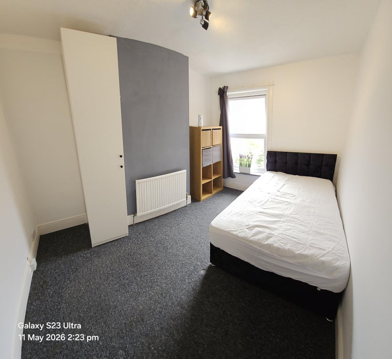 Photo 1: Newly refurbished room