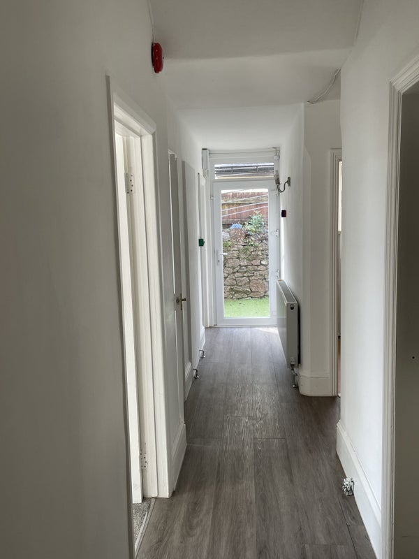 Photo 1: Hallway 