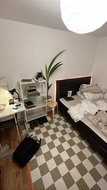 Photo 1