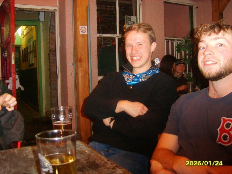 Photo 1