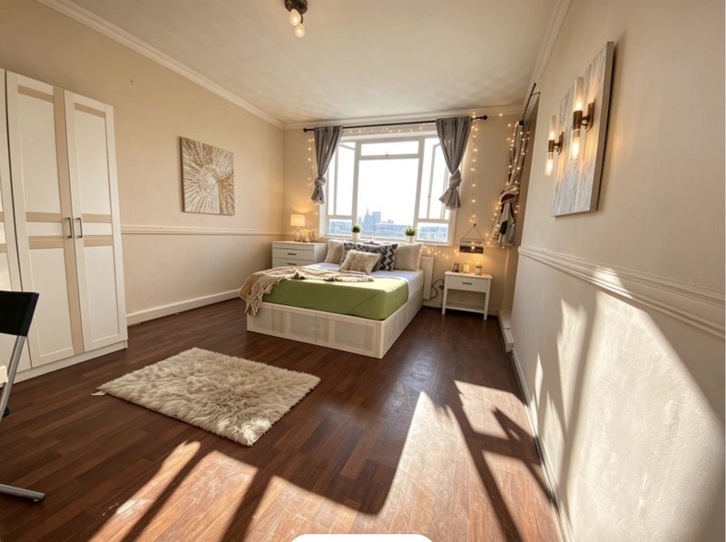 Photo 1: Room 1: £1200