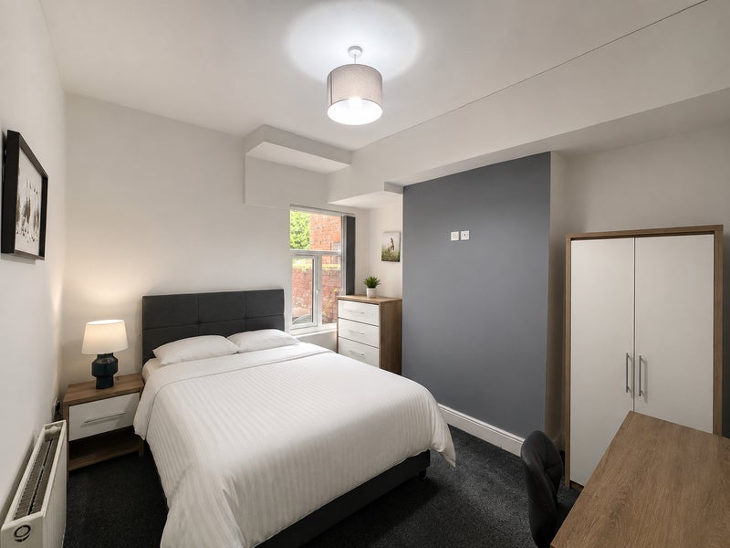 Photo 1: Room 2 - Available