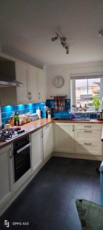 Photo 1: Kitchen