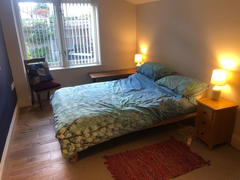 Photo 1: bedroom