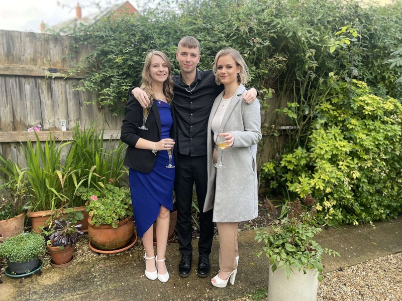 Photo 1: Me and my 2 sisters