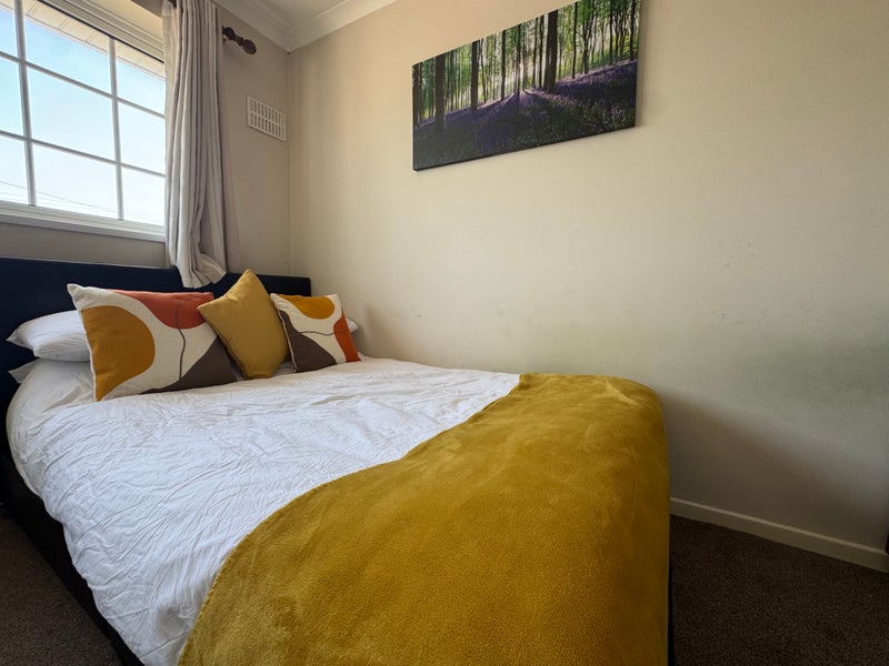 Photo 1: Room 3 - £595
