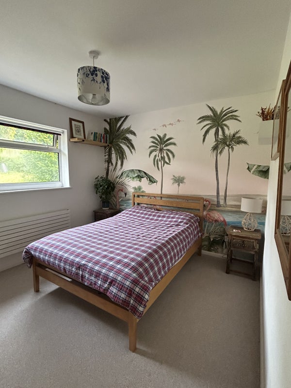 Photo 1: Relaxing room