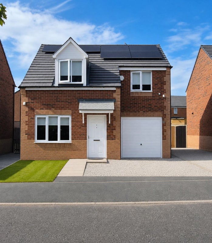 Photo 1: Front house