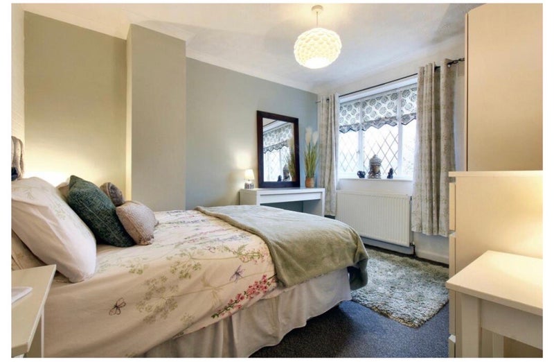 Photo 1: Lovely double calming bedroom. New double glazing