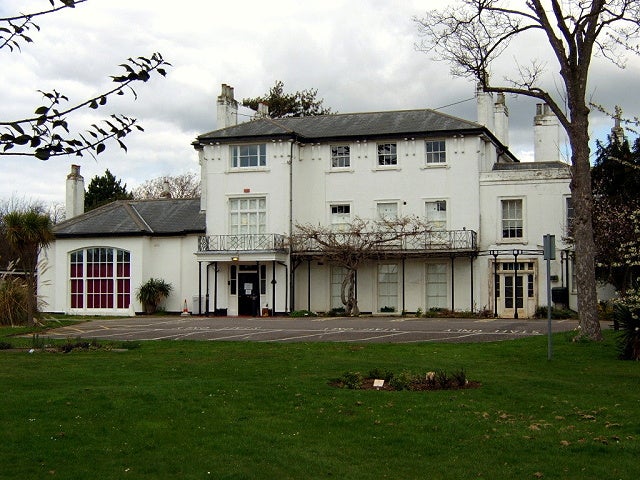 Photo 1