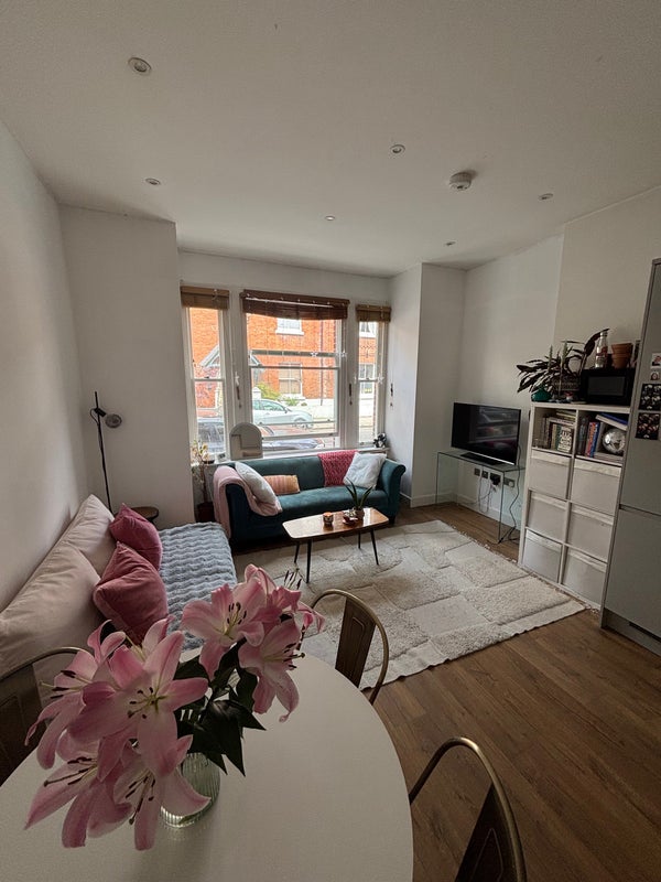 Photo 1: Living room