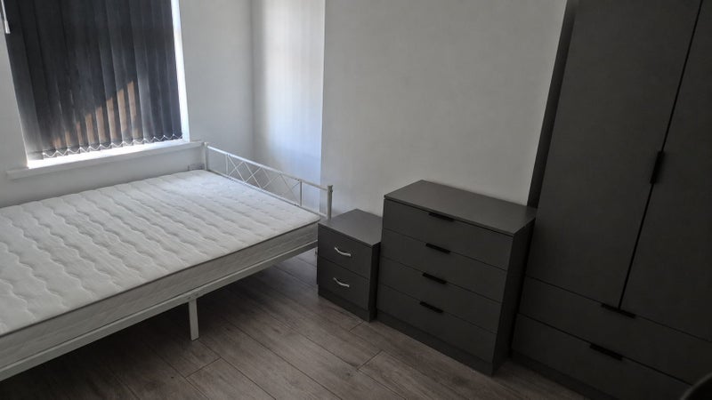 Photo 1: Double Room