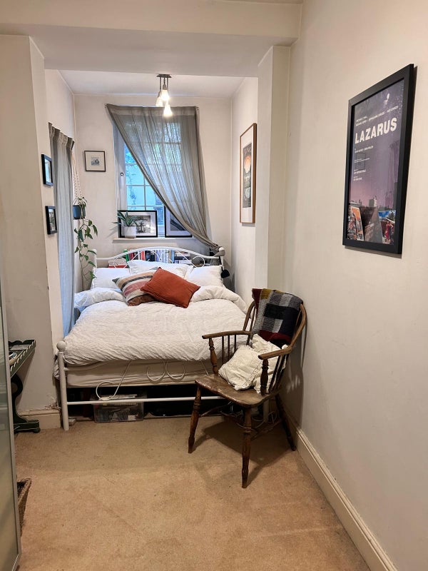 Photo 1: Available Room