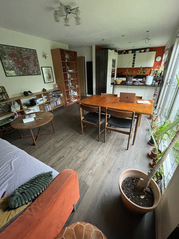 Photo 1: Kitchen/dining room/lounge