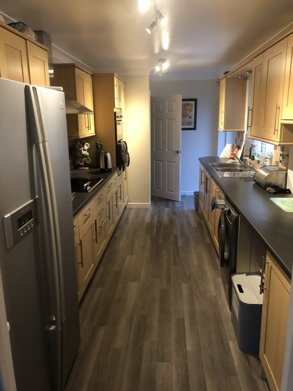 Photo 1: Kitchen