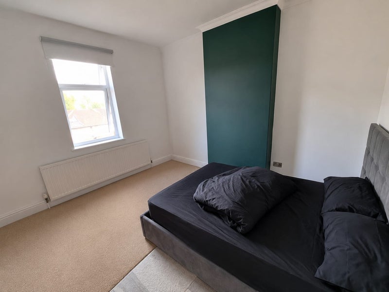Photo 1: Double Room