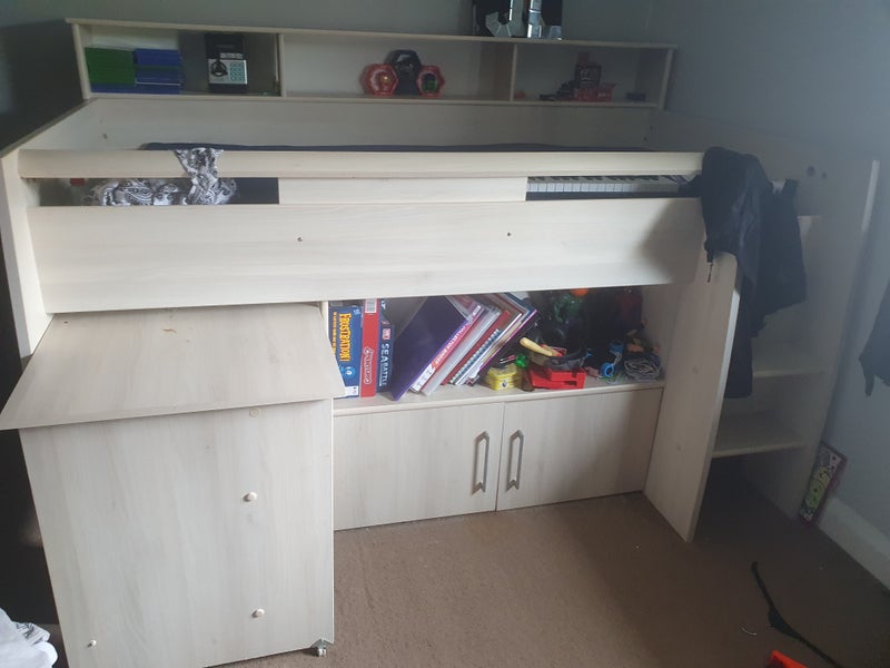 Photo 1
