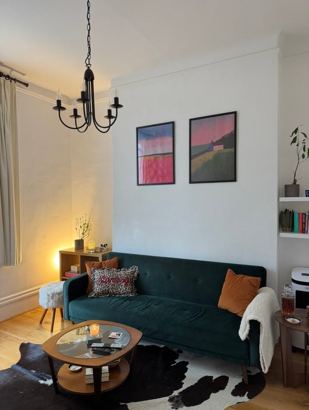 Photo 1: Living room