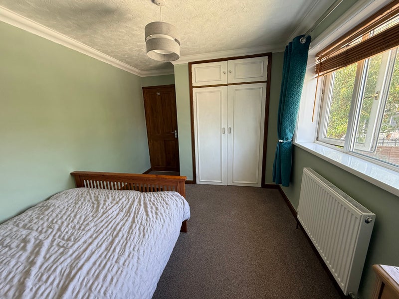 double room in Newport (PO30) - View 3