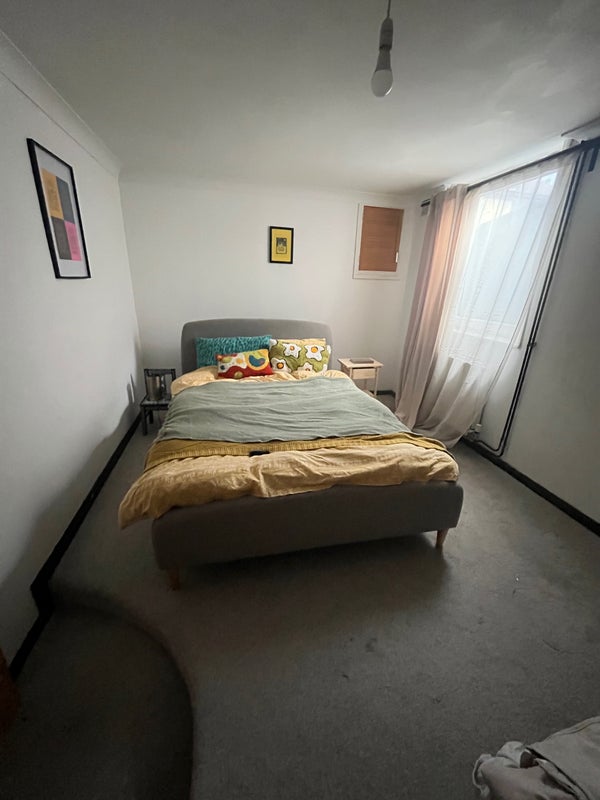Photo 1: Bedroom 
