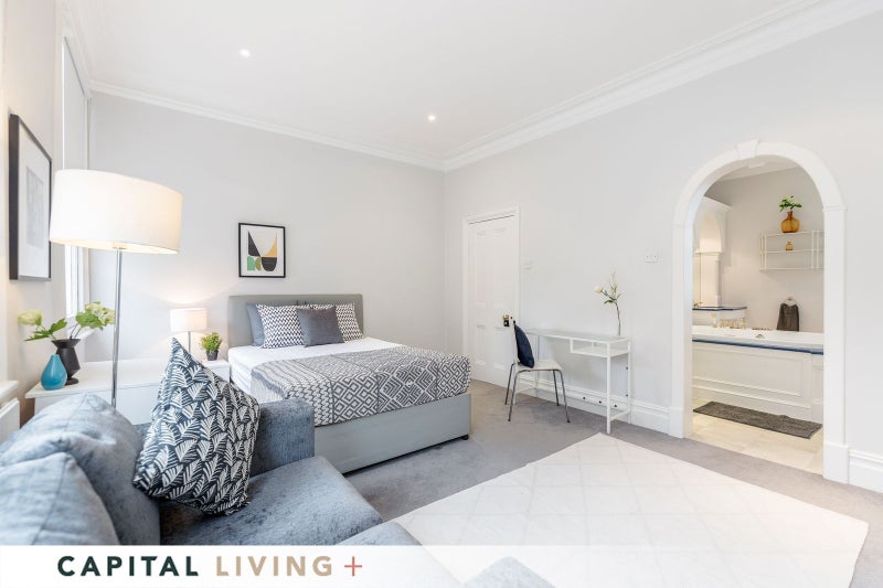 Photo 1: Room 5 - £1575