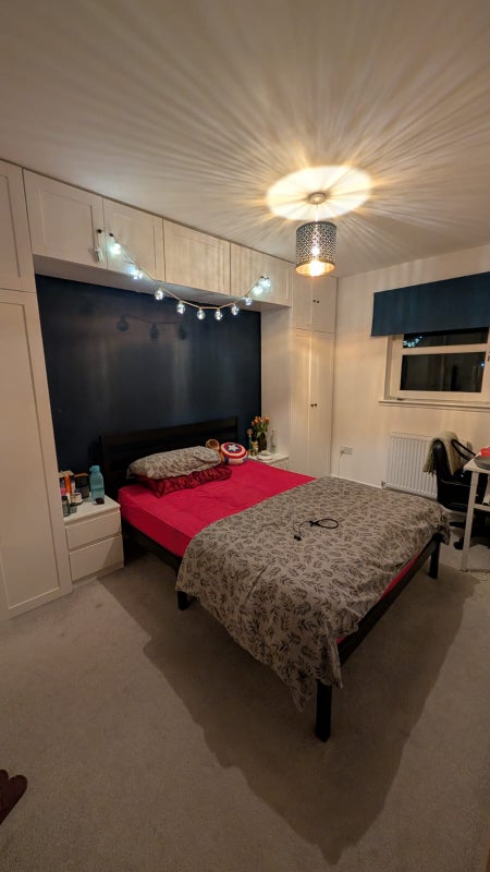 Photo 1: Room