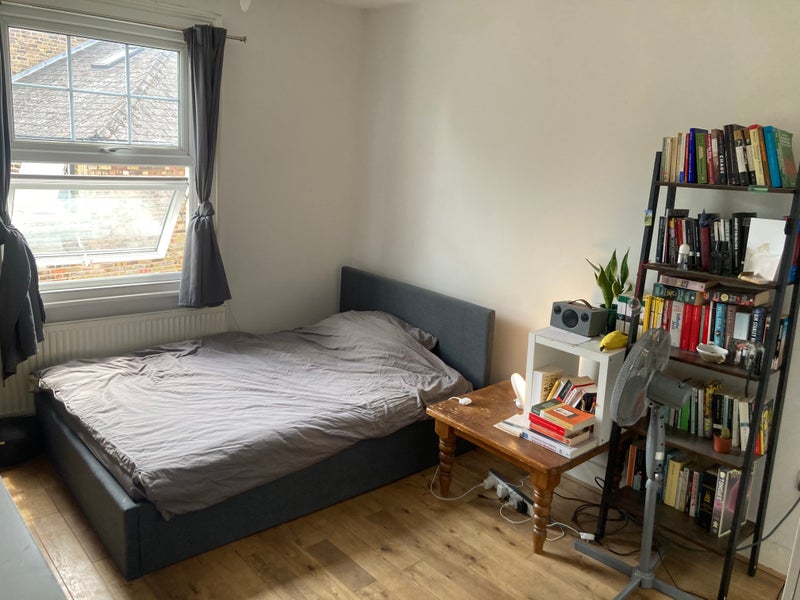 Photo 1: Bedroom