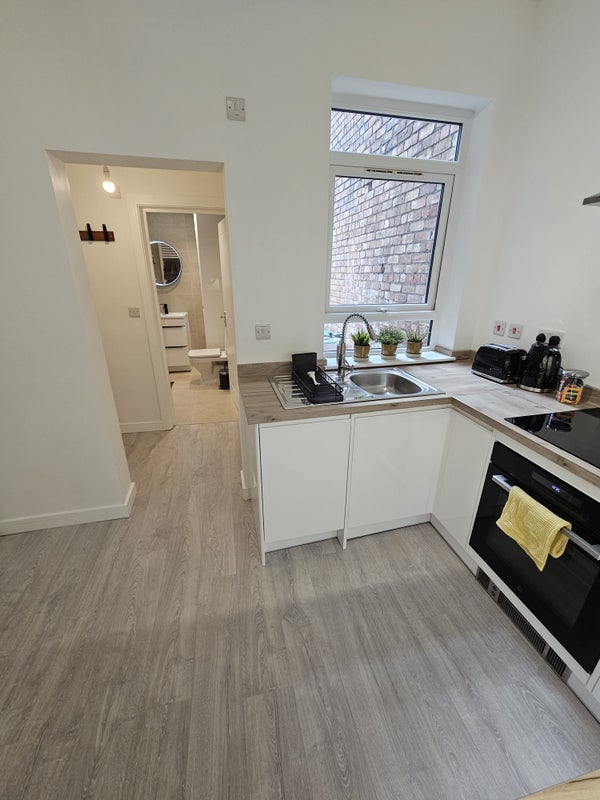 Apartment in St Helens - View 2