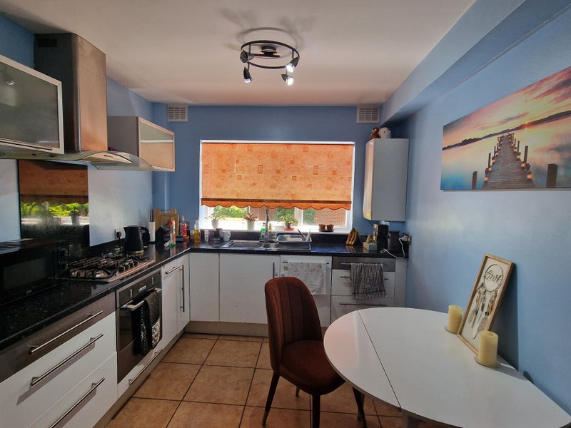 single room in Westbourne (BH4) - View 2