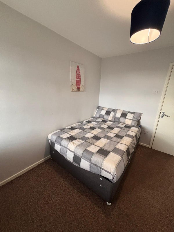 double room in Corby (NN18) – pohled 3