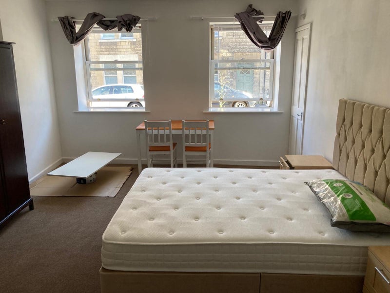 Photo 1: Fresh photo after renovation July 2026