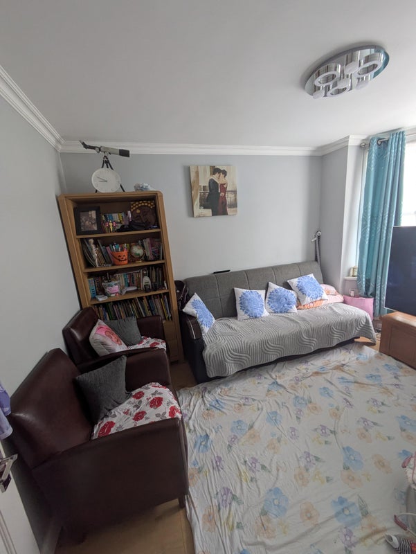 Photo 1: Currently, it's a living room, and later it will be a fully furnished double room. 