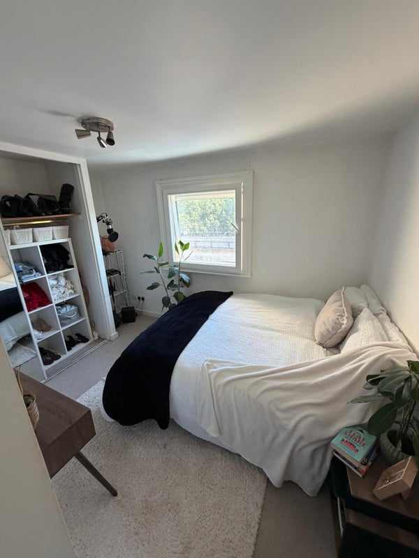 Photo 1: Bedroom with King size bed
