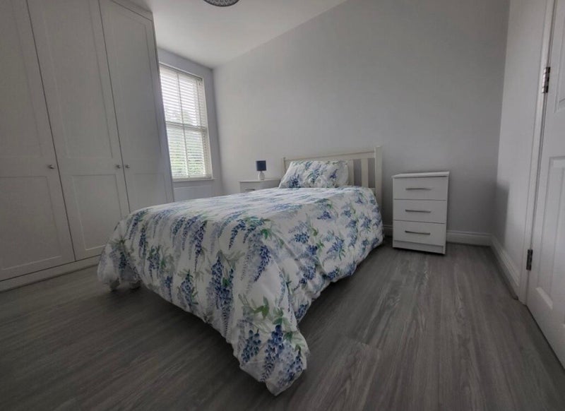 Photo 1: Available Room