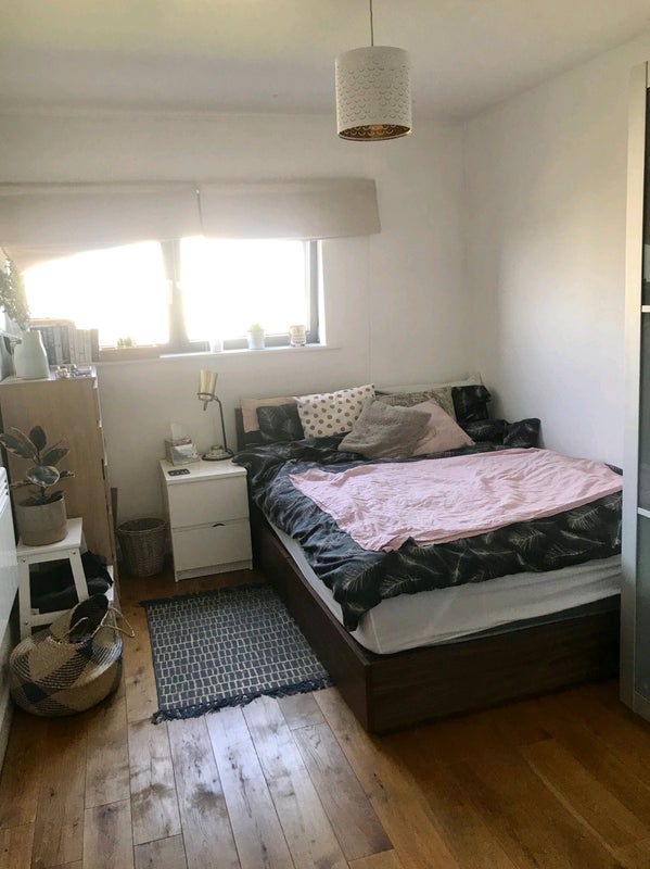 Photo 1: Bigger bedroom