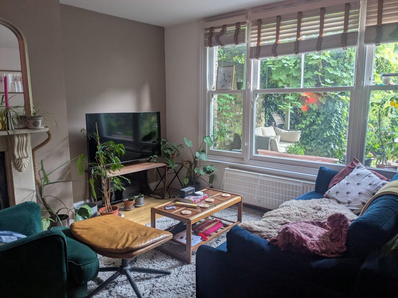 Photo 1: Living room