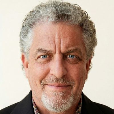 Photo 1: Headshot - National AI Award Judge