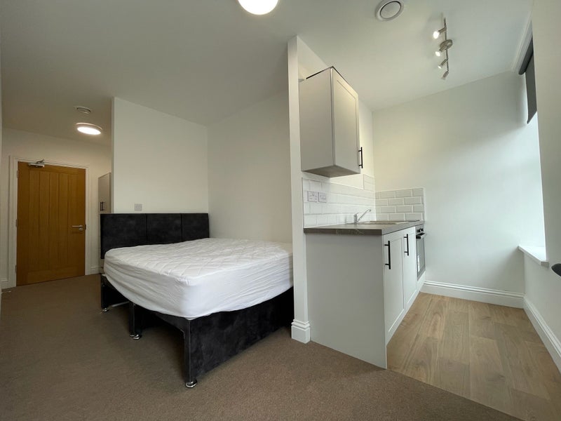 Photo 1: Double room