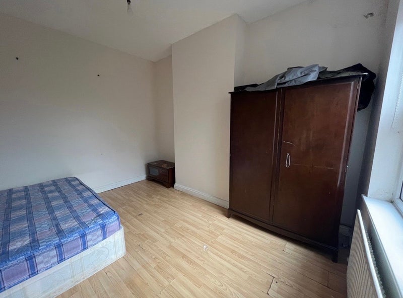 Apartment in Northampton, Phippsville - View 2