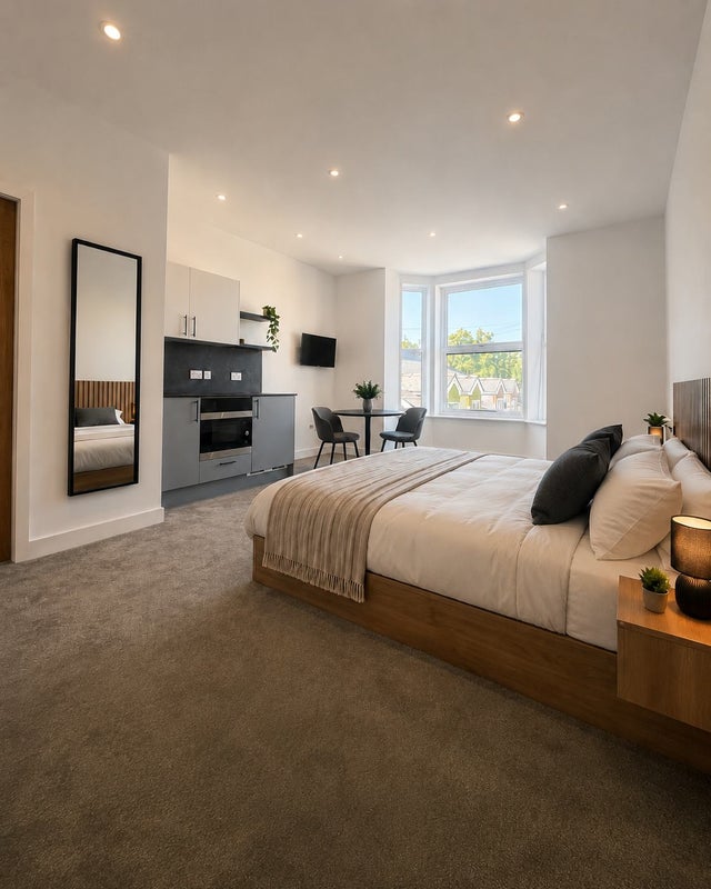 Photo 1: Room 1