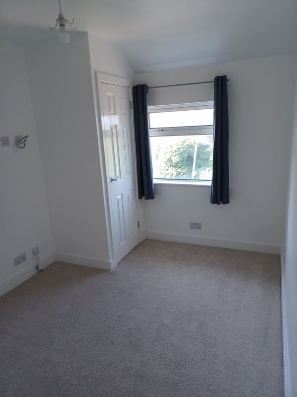 Apartment in Bristol, Knowle West, Knowle - View 6